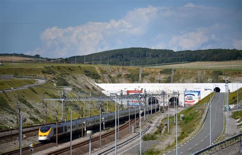 eurotunnel crossing times today.